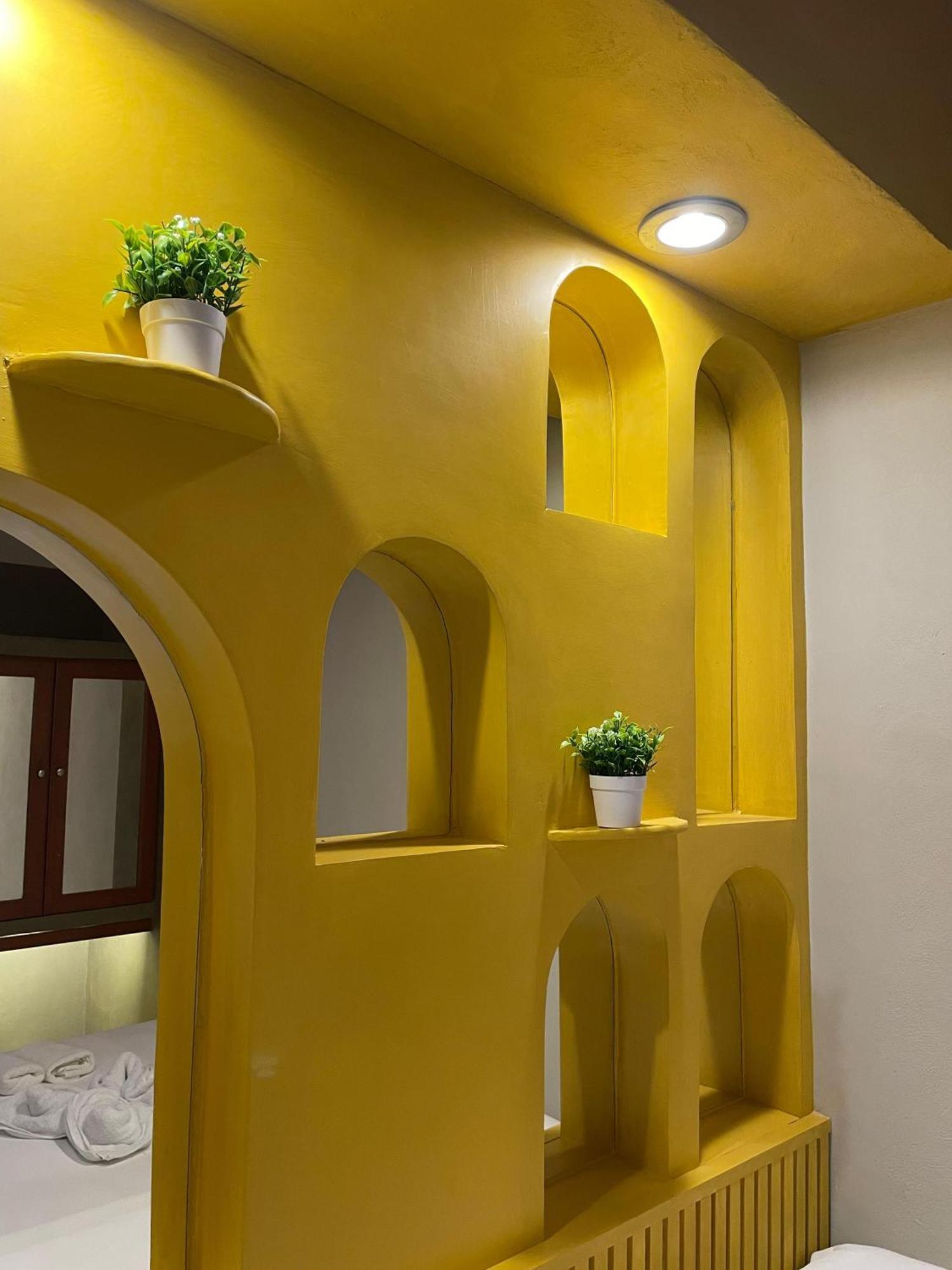 Hostal Poquito A Poquito Valladolid  Ngoại thất bức ảnh