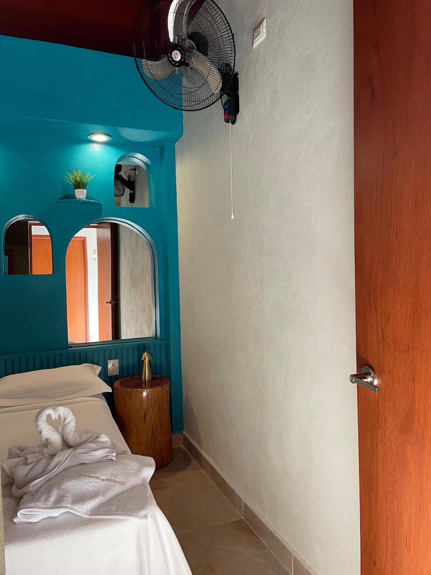 Hostal Poquito A Poquito Valladolid  Ngoại thất bức ảnh